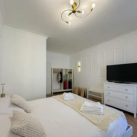 Lilla Boutique Apartment *